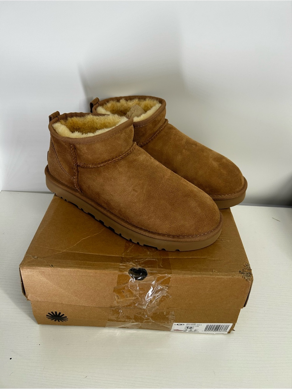 NEW UGG Men's CLASSIC ULTRA MINI CHESTNUT Suede Pull On Boots 1137391 Size 12